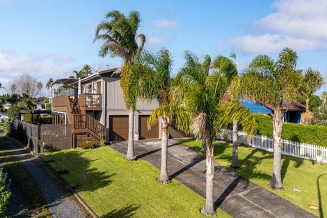 Photo of property in 5 Taihiki Road, Clarks Beach, 2122