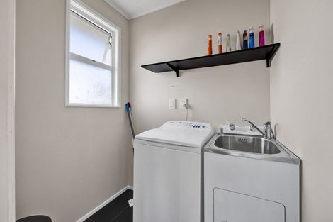 Photo of property in 18 Penrith Street, Westown, New Plymouth, 4310