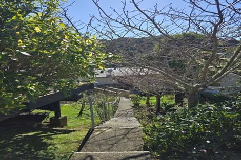 Photo of property in 24 Silverstream Road, Crofton Downs, Wellington, 6035