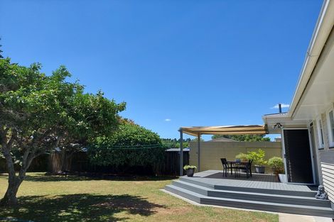 Photo of property in 3 Gwendoline Place, Glenview, Hamilton, 3206