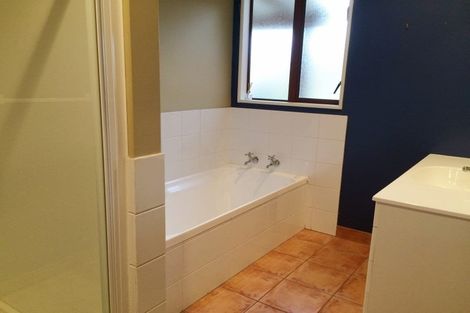 Photo of property in 8 Hillview Place, Wanaka, 9305