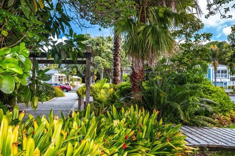 Photo of property in 5 Eaves Bush Parade, Orewa, 0931