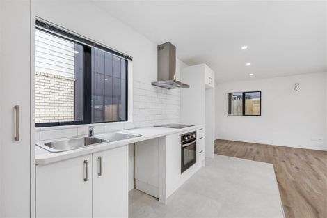 Photo of property in 46 Black Beech Crescent, Takanini, 2110