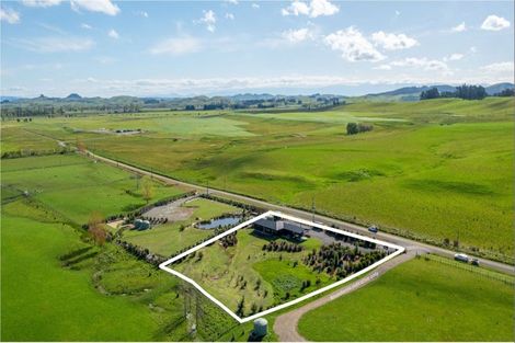 Photo of property in 40 River Road, Otane, Waipawa, 4271