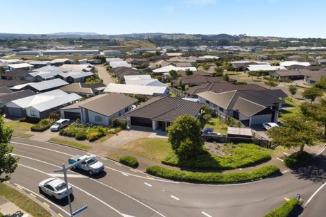 Photo of property in 112 Kennedy Road, Pyes Pa, Tauranga, 3112