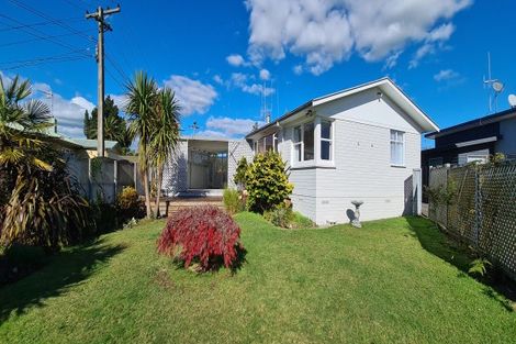 Photo of property in 43 Tomin Road, Glenview, Hamilton, 3206