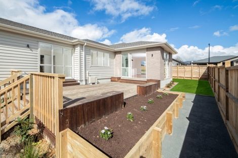 Photo of property in 7 Will Street, Huapai, Kumeu, 0810