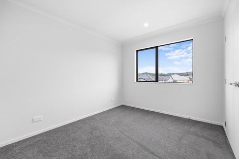 Photo of property in 115 Otuwairoa Esplanade, Opaheke, 2113