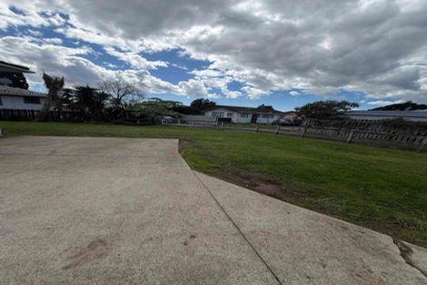 Photo of property in 16 Antalya Place, Manurewa, Auckland, 2102