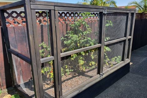 Photo of property in 3/262 Centreway Road, Orewa, 0931