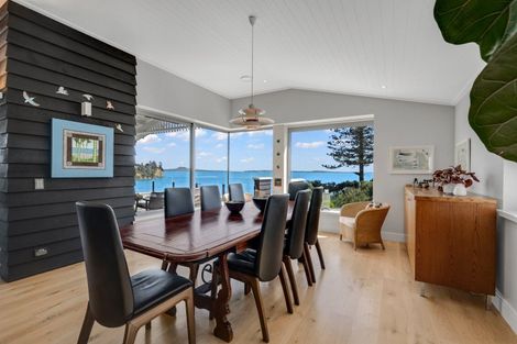 Photo of property in 23 Rangitoto View Road, Cockle Bay, Auckland, 2014