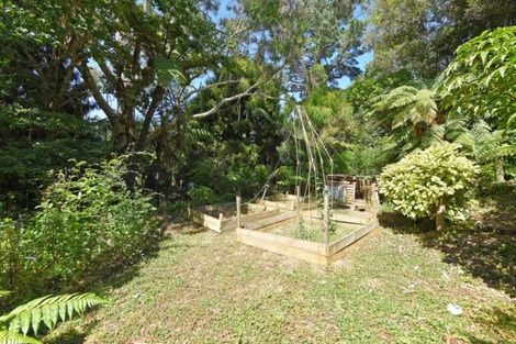 Photo of property in 11 Winchester Avenue, Pinehaven, Upper Hutt, 5019