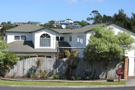 Photo of property in 10 Corwen Place, Torbay, Auckland, 0630