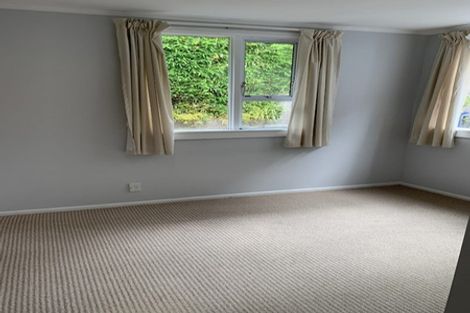 Photo of property in 2/80 Seaview Road, Castor Bay, Auckland, 0620