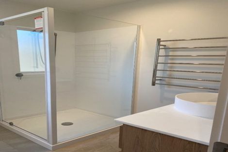 Photo of property in 10 Cassin Place, Taradale, Napier, 4112