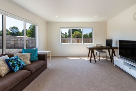 Photo of property in 12 Ngahana Place, Turangi, 3334