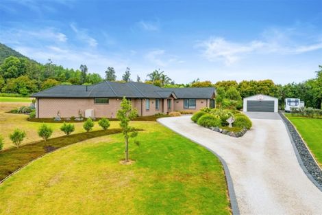 Photo of property in 31 Newton Road, Maungatapere, Whangarei, 0170