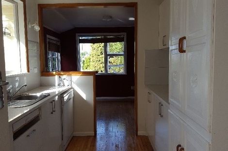 Photo of property in 15 Tyne Road, Forrest Hill, Auckland, 0620