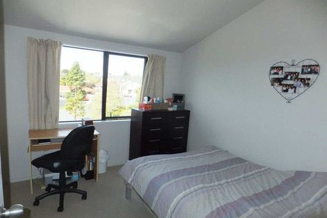 Photo of property in 5b Snead Place, Hamilton East, Hamilton, 3216