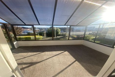 Photo of property in 107 Macandrew Road, South Dunedin, Dunedin, 9012