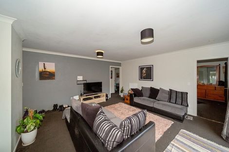 Photo of property in 65 Seaview Road, Marfell, New Plymouth, 4310