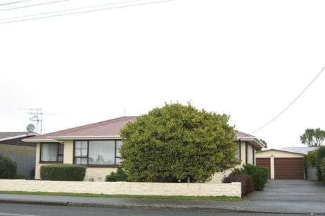 Photo of property in 19 Mcquarrie Street, Kingswell, Invercargill, 9812
