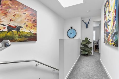 Photo of property in 9 Whakata Lane, Mairangi Bay, Auckland, 0630