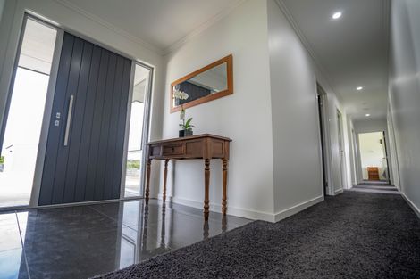 Photo of property in 15 Wilcox Road, Seaward Bush, Invercargill, 9871