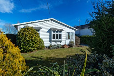 Photo of property in 61 Mckenzie Street, Geraldine, 7930