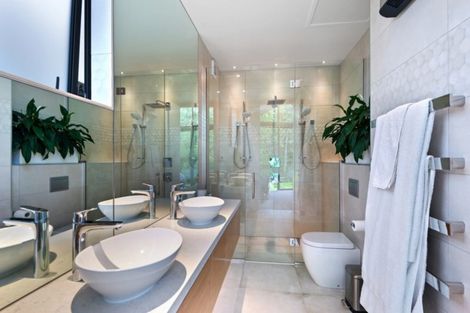 Photo of property in 1 Wood Lane, Fendalton, Christchurch, 8014