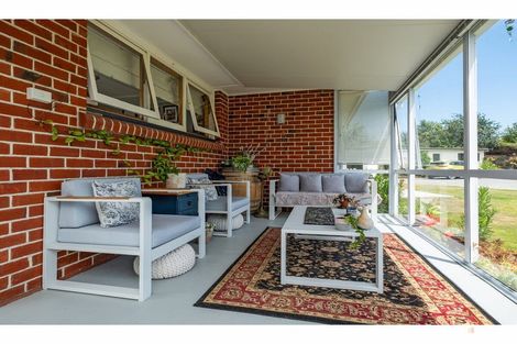 Photo of property in 76 Rhodes Street, Waimate, 7924