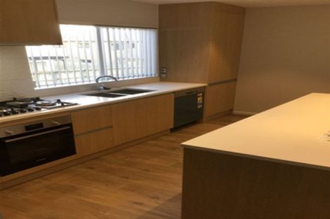 Photo of property in 101 Bordeaux Parade, Te Atatu South, Auckland, 0610