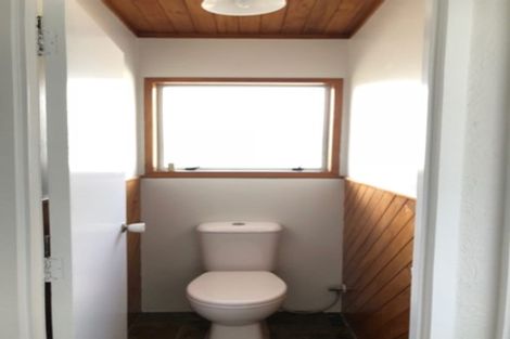 Photo of property in 24 Mirrabooka Avenue, Botany Downs, Auckland, 2010