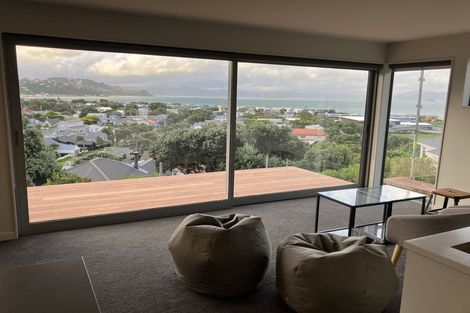 Photo of property in 39b Mantell Street, Seatoun, Wellington, 6022