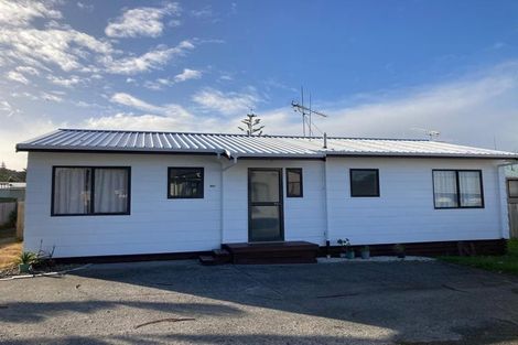 Photo of property in 1/44 Shifnal Drive, Randwick Park, Auckland, 2105