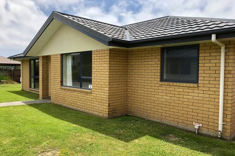 Photo of property in 21 Stedley Place, Heathcote Valley, Christchurch, 8022