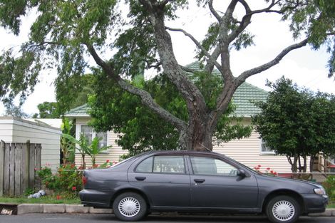 Photo of property in 6 Riversdale Road, Avondale, Auckland, 1026