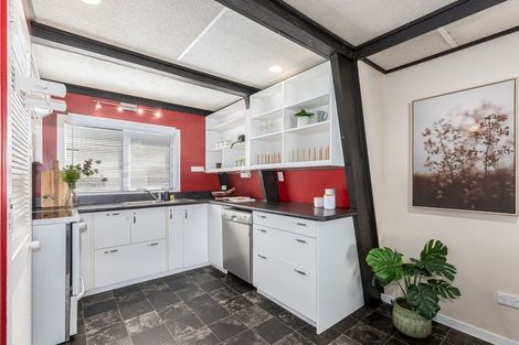 Photo of property in 37b London Road, Korokoro, Lower Hutt, 5012