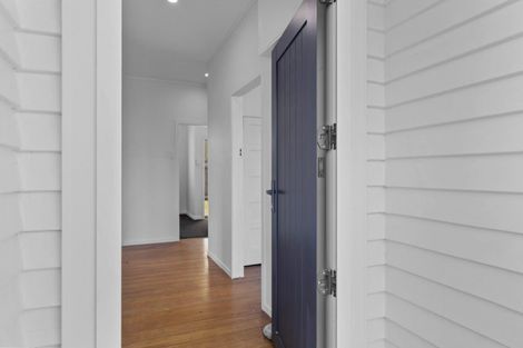 Photo of property in 63 Brois Street, Frankleigh Park, New Plymouth, 4310