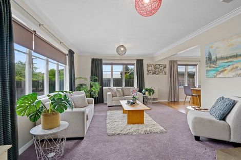 Photo of property in 298 Shakespeare Street, Leamington, Cambridge, 3432