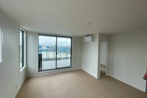 Photo of property in Bella Vista, 2d/84 Gunner Drive, Te Atatu Peninsula, Auckland, 0610