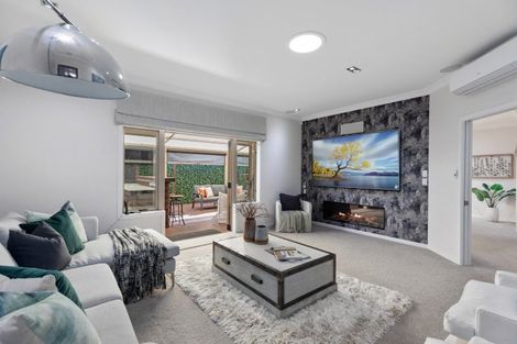 Photo of property in 562 Gloucester Road, Papamoa Beach, Papamoa, 3118