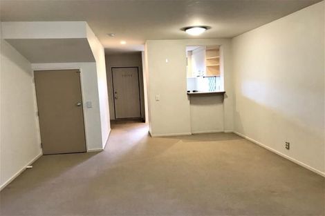 Photo of property in The Grange, 11/92 Bush Road, Albany, Auckland, 0632