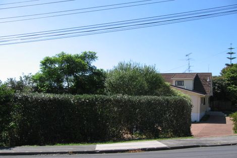 Photo of property in 1b Glenvar Road, Torbay, Auckland, 0630
