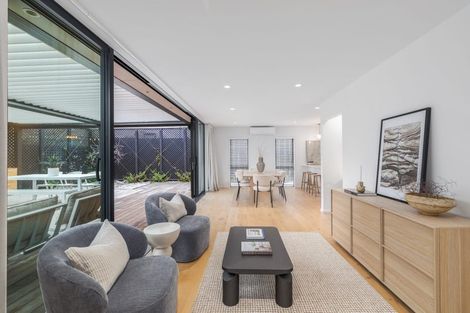Photo of property in 88a Merivale Lane, Merivale, Christchurch, 8014