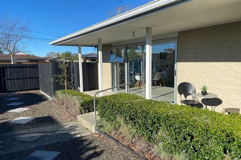 Photo of property in 1/23 Crofton Road, Harewood, Christchurch, 8051