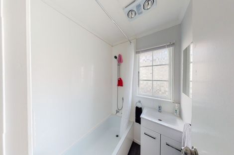 Photo of property in 35c Gonville Avenue, Gonville, Whanganui, 4501