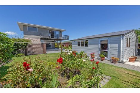 Photo of property in 335 Woodham Road, Wainoni, Christchurch, 8061