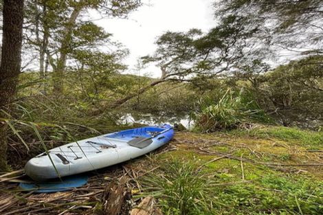 Photo of property in 148 Laingholm Drive, Laingholm, Auckland, 0604