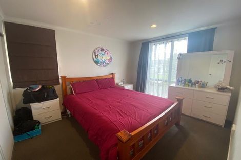 Photo of property in 48 Bruce Pulman Drive, Takanini, 2112